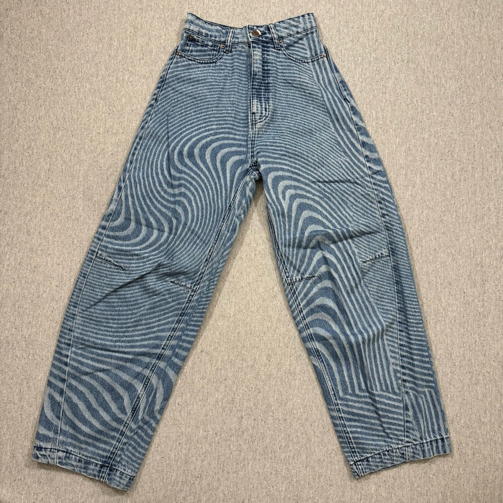 Urban Outfitters - BDG Jeans Wavy Psychedelic Print 🍃